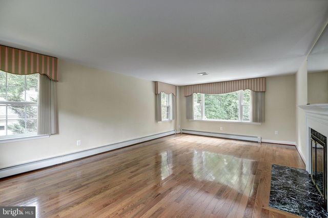 929 WOBURN CT, Mclean, VA 22102