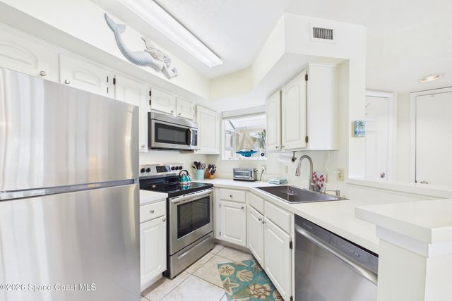 1800 Charlesmont Drive 6-107, Melbourne, FL 32903