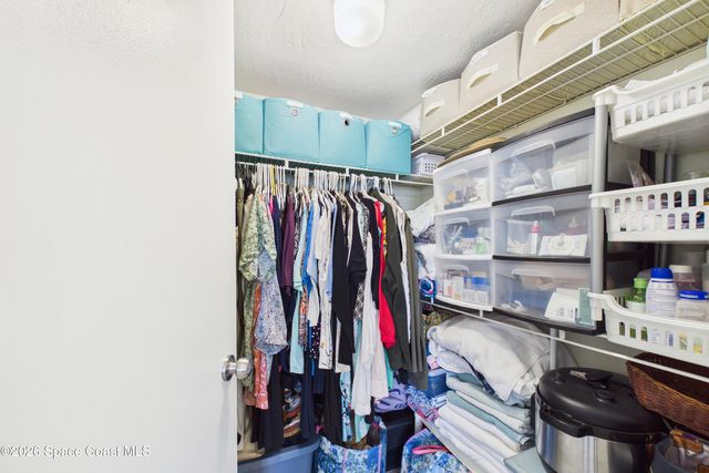 1800 Charlesmont Drive 6-107, Melbourne, FL 32903