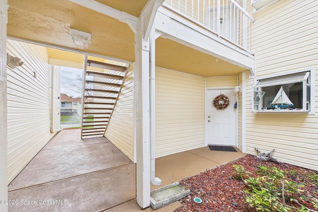 1800 Charlesmont Drive 6-107, Melbourne, FL 32903