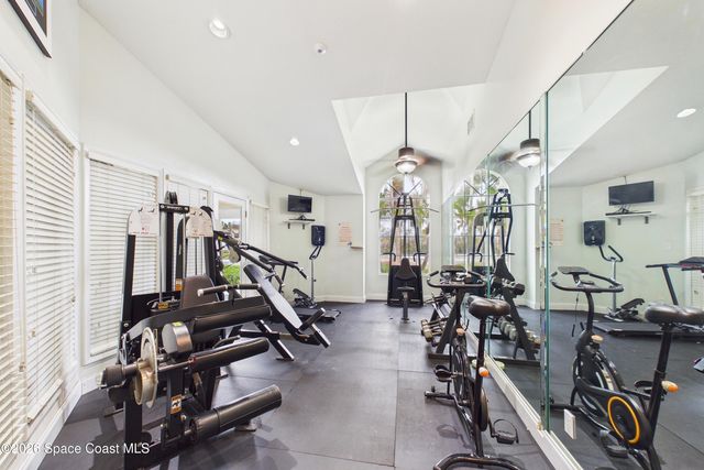 1800 Charlesmont Drive 6-107, Melbourne, FL 32903