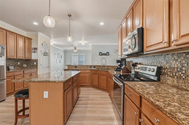 1934 MESIC HAMMOCK WAY, Venice, FL 34292