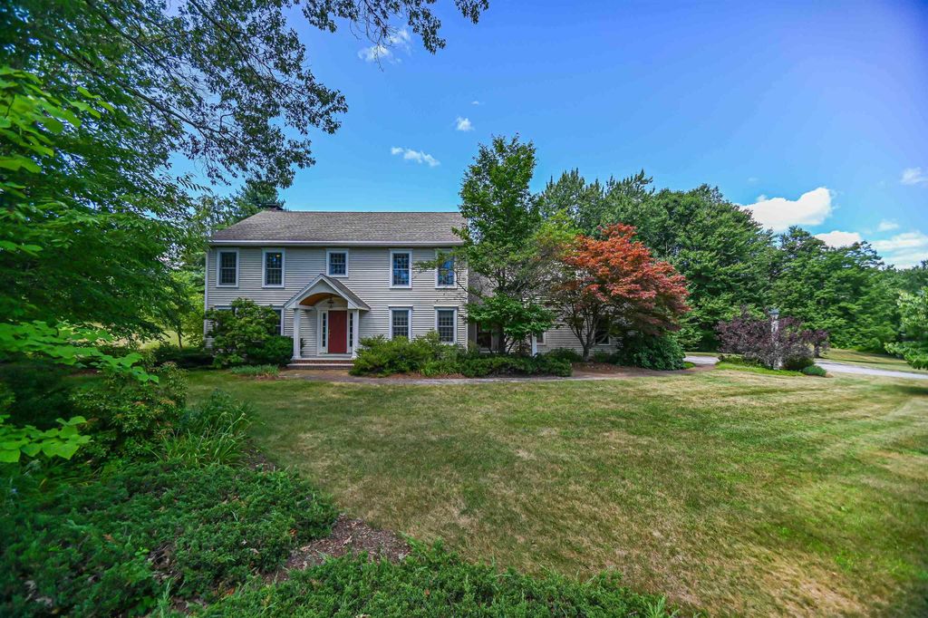5 Asa Drive, Bow, NH 03304