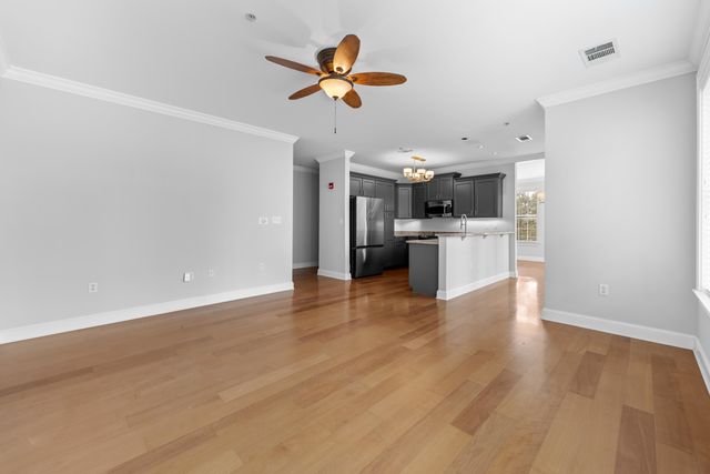 3520 Central Ave Apt 210, Memphis, TN 38111