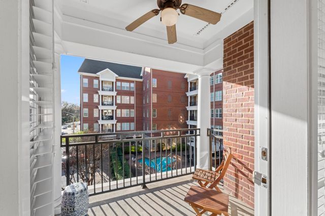 3520 Central Ave Apt 210, Memphis, TN 38111