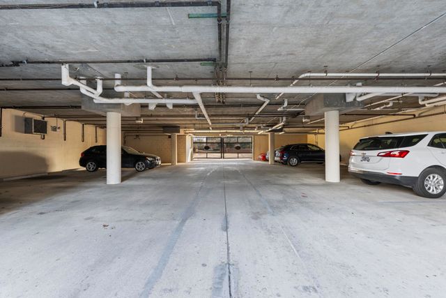 3520 Central Ave Apt 210, Memphis, TN 38111