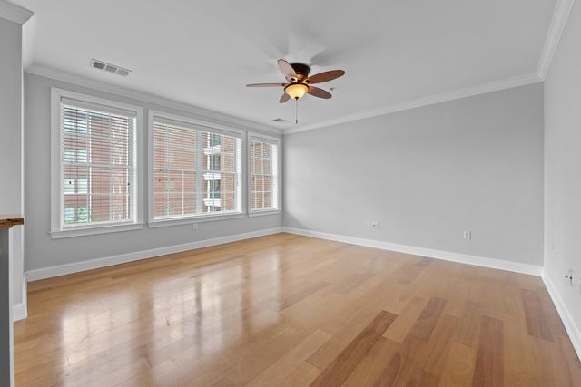 3520 Central Ave Apt 210, Memphis, TN 38111