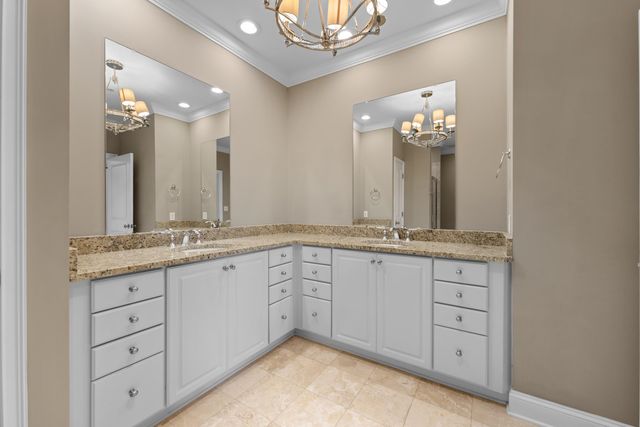 3520 Central Ave Apt 210, Memphis, TN 38111