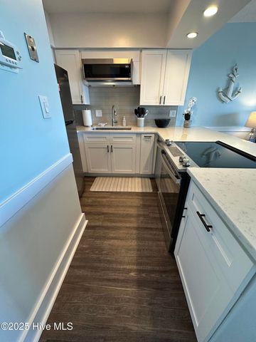 1311 Lake Park Boulevard S Unit 41b, Carolina Beach, NC 28428