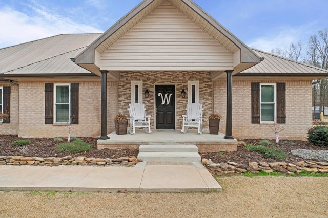 124 W Eden Park Road, Searcy, AR 72143