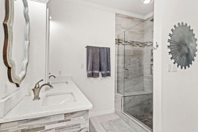 124 W Eden Park Road, Searcy, AR 72143