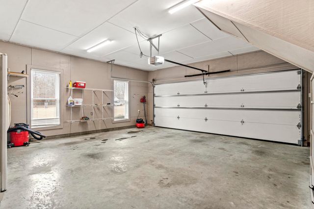 124 W Eden Park Road, Searcy, AR 72143