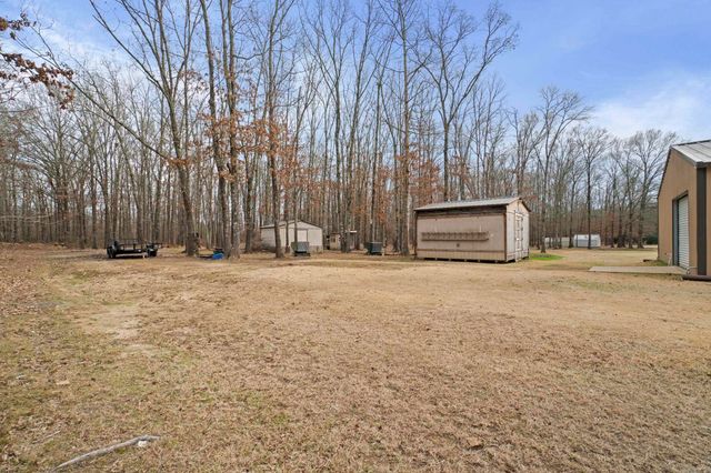 124 W Eden Park Road, Searcy, AR 72143