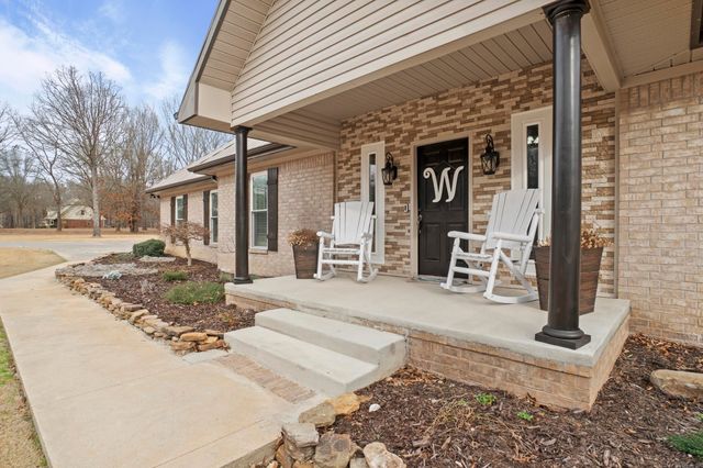 124 W Eden Park Road, Searcy, AR 72143