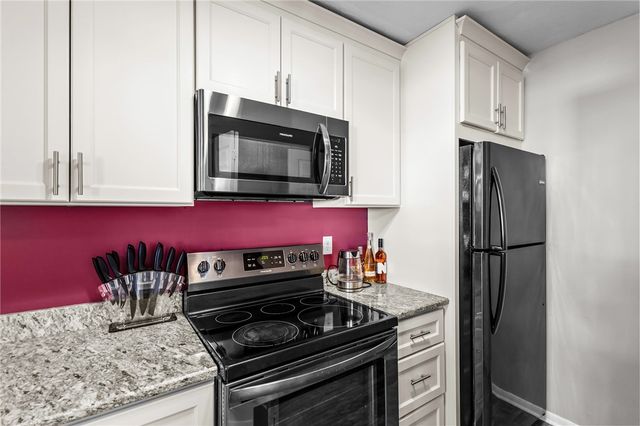 626 Smithfield Road 906, North Providence, RI 02904