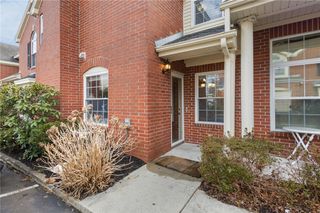 626 Smithfield Road 906, North Providence, RI 02904