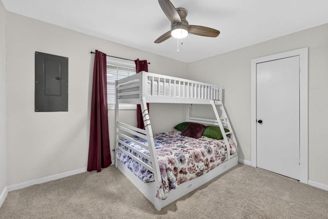 102 CONFEDERATE CIR, Locust Grove, VA 22508