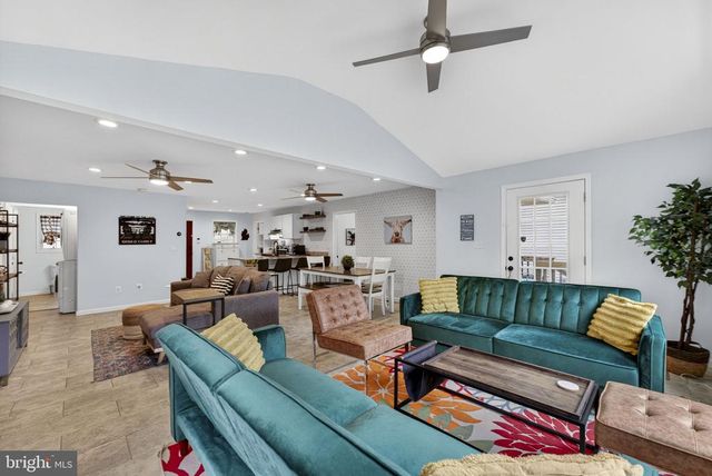 102 CONFEDERATE CIR, Locust Grove, VA 22508
