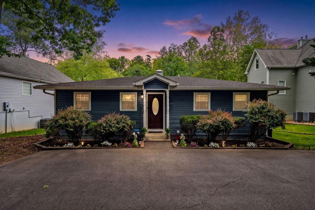 102 CONFEDERATE CIR, Locust Grove, VA 22508