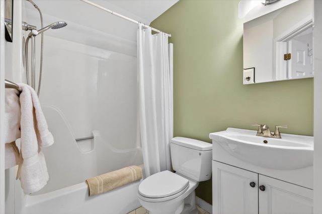285A Heritage Hill Place, Rutland Town, VT 05701