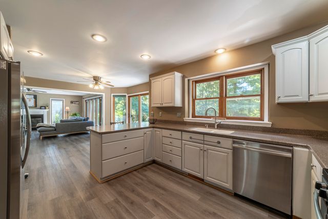 131 Beverly Drive, Chesterton, IN 46304