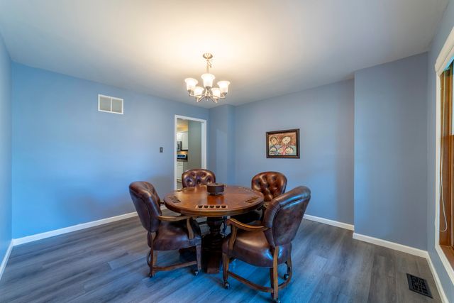 131 Beverly Drive, Chesterton, IN 46304