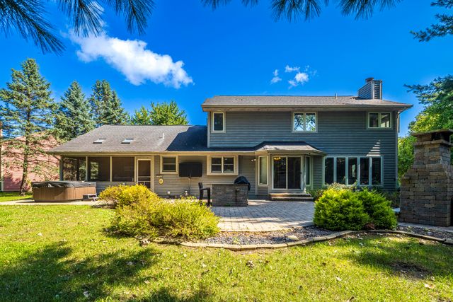 131 Beverly Drive, Chesterton, IN 46304
