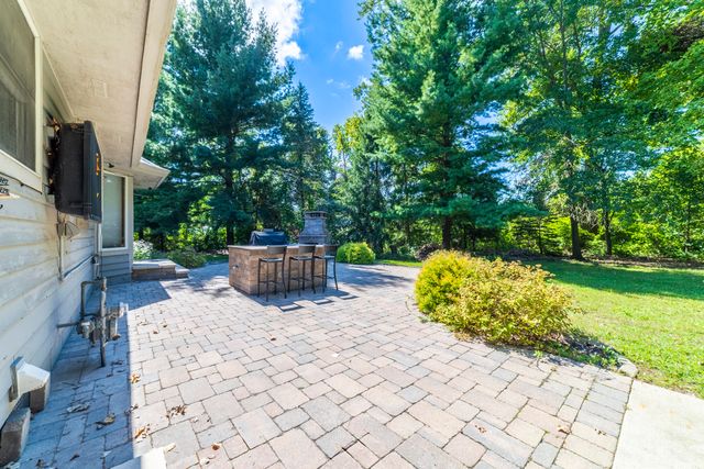 131 Beverly Drive, Chesterton, IN 46304