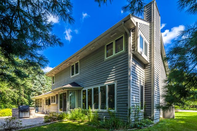 131 Beverly Drive, Chesterton, IN 46304