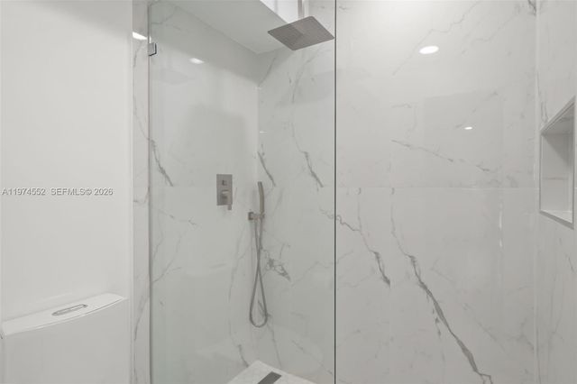 20500 W Country Club Drive, Aventura, FL 33180