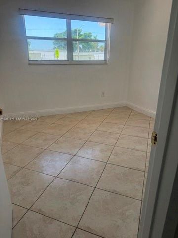 17545 NW 49 CT, Miami, FL 33055