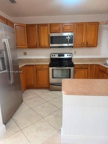 17545 NW 49 CT, Miami, FL 33055
