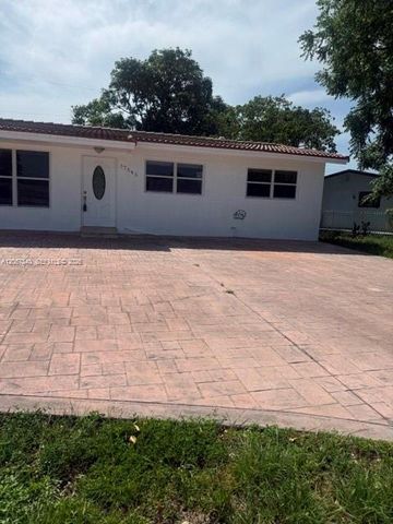 17545 NW 49 CT, Miami, FL 33055