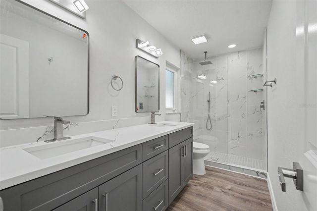 8170 22ND AVENUE N, St Petersburg, FL 33710
