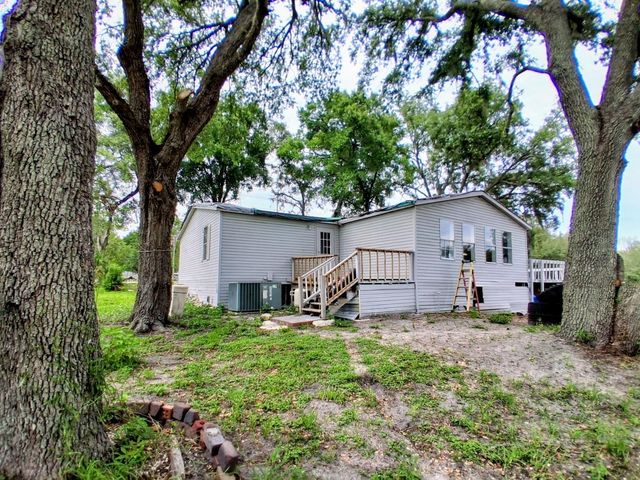 12406 HUDSON AVENUE, Hudson, FL 34669