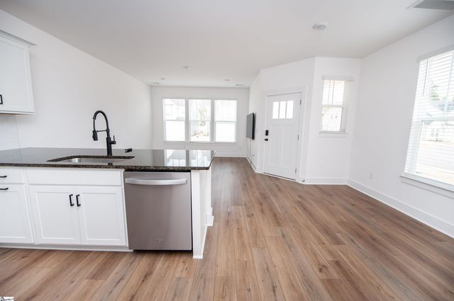 484 Mill Park Way, Spartanburg, SC 29307