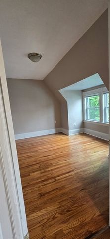 125 Vernon Street C, Worcester, MA 01610