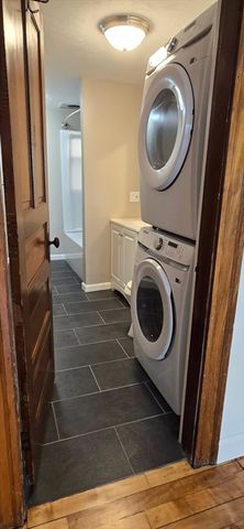 125 Vernon Street C, Worcester, MA 01610