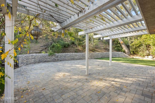 3831 Cottonwood Grove Trail, Calabasas, CA 91301