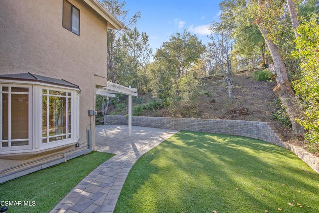 3831 Cottonwood Grove Trail, Calabasas, CA 91301