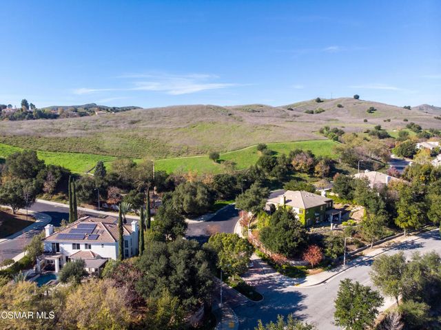 3831 Cottonwood Grove Trail, Calabasas, CA 91301