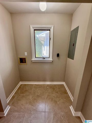 982 MONTEVALLO ROAD, Leeds, AL 35094