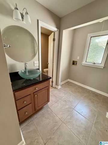 982 MONTEVALLO ROAD, Leeds, AL 35094