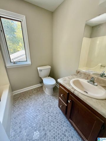 982 MONTEVALLO ROAD, Leeds, AL 35094