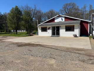 5441 109th Avenue, Lee Twp, MI 49450