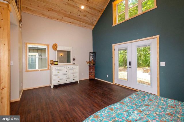 18184 CRAWFORD LN, Gordonsville, VA 22942