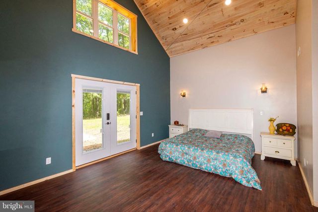 18184 CRAWFORD LN, Gordonsville, VA 22942