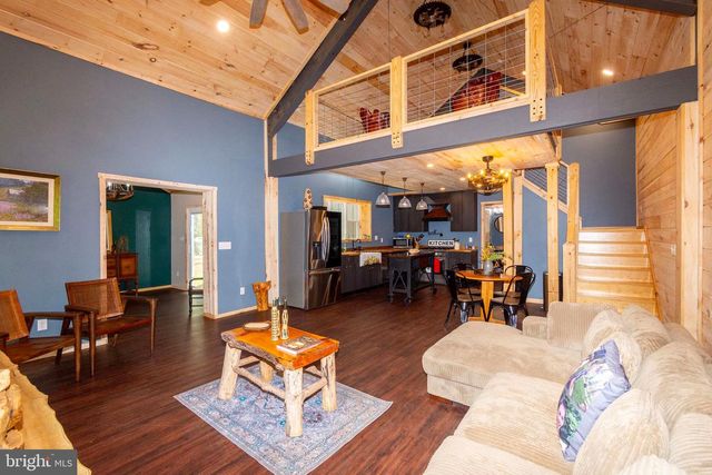 18184 CRAWFORD LN, Gordonsville, VA 22942