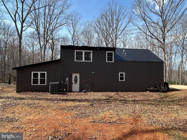 18184 CRAWFORD LN, Gordonsville, VA 22942