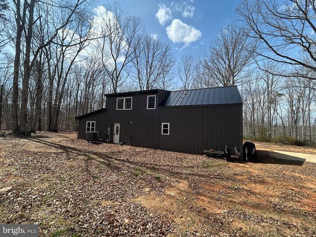 18184 CRAWFORD LN, Gordonsville, VA 22942